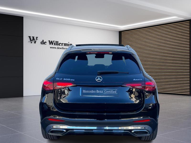 Image Mercedes-Benz GLC SUV GLC 300 de 4MATIC AMG Line  GLC 300 de 9G-Tronic 4Matic AMG Line GLC 300 de 4MATIC AMG Line