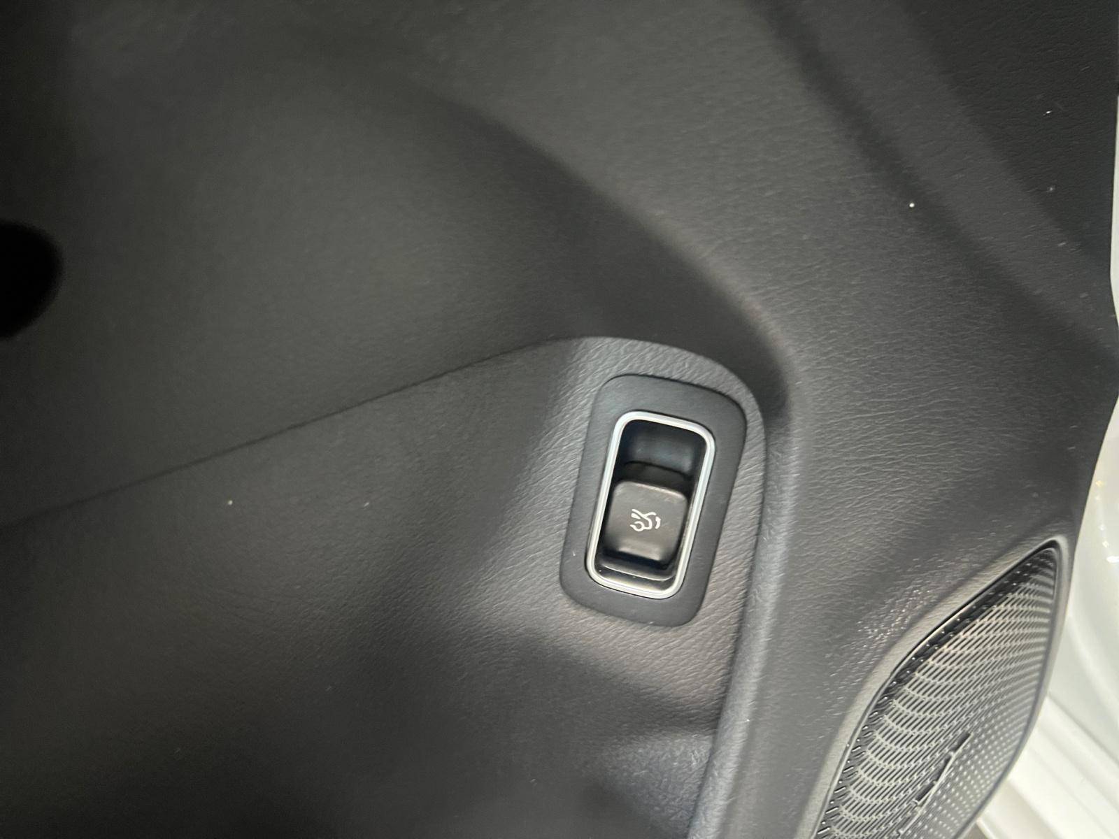 Image Mercedes-Benz CLA COUPÉ CLA 200 d Coupé AMG Line  CLA 200 d Coupé AMG Line CLA 200 d Coupé AMG Line