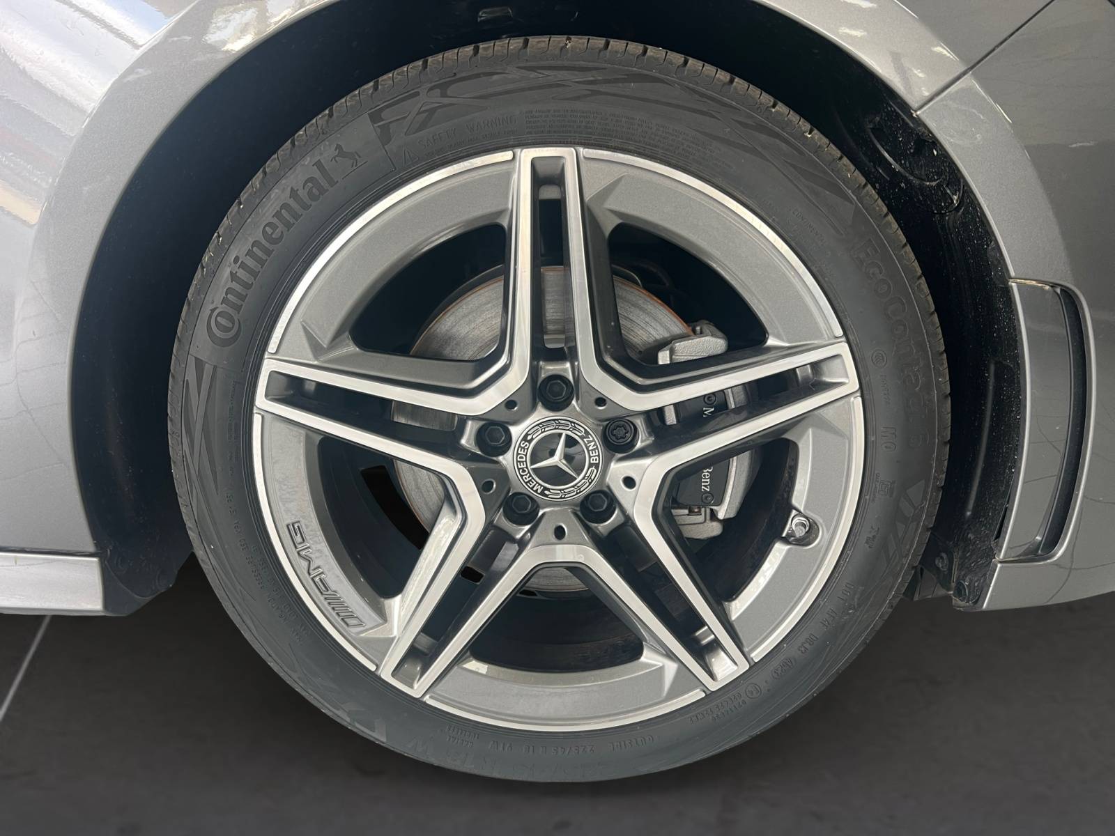 Image Mercedes-Benz CLASSE B 200 d AMG Line  Classe B 200 d AMG Line 200 d AMG Line