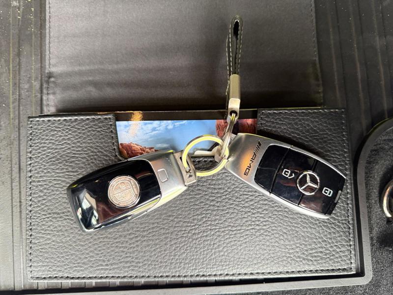 Image Mercedes-Benz CLASSE G Mercedes-AMG G 63  Mercedes-AMG G 63 Mercedes-AMG G 63