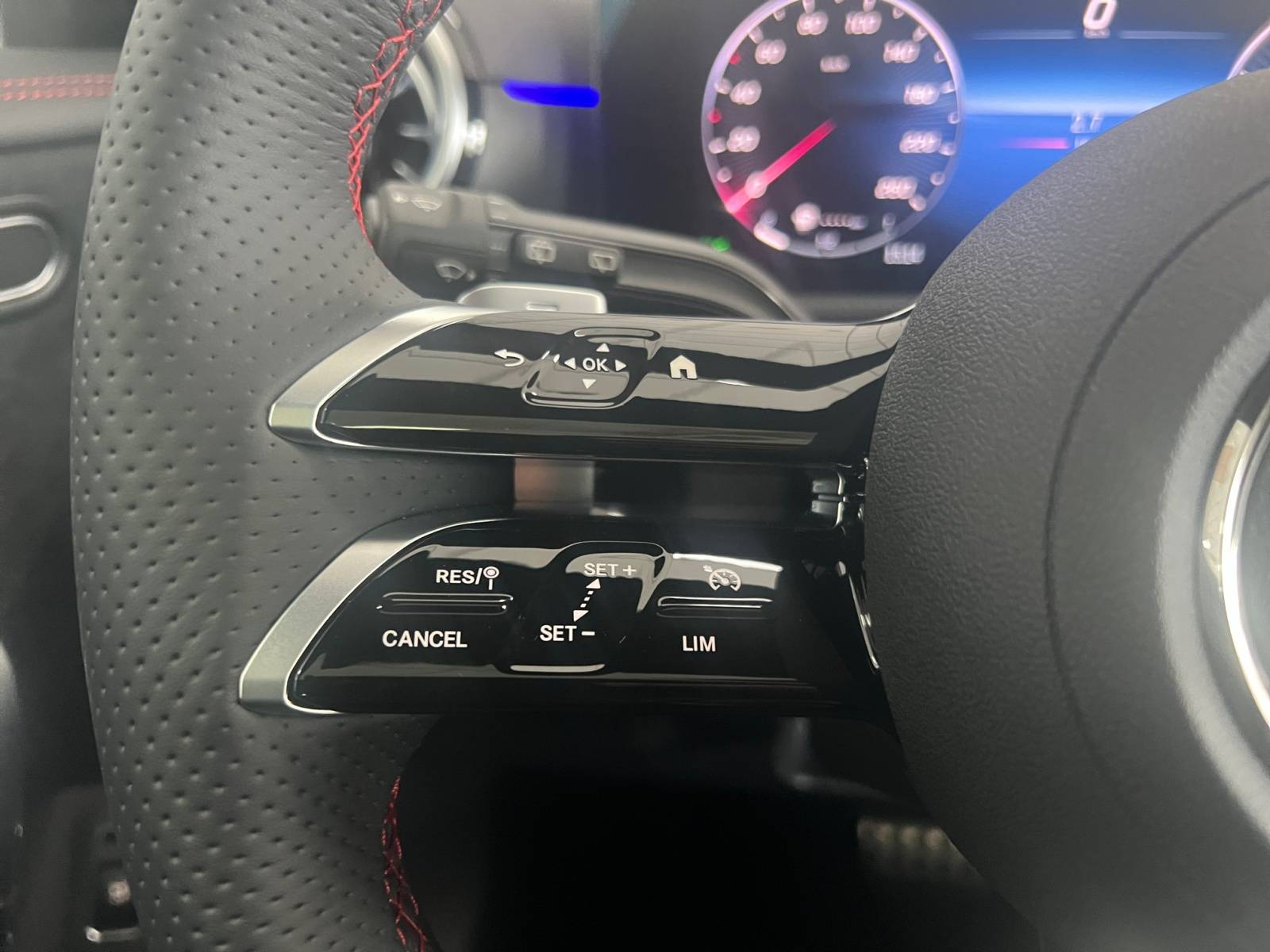 Image Mercedes-Benz CLA SHOOTING BRAKE CLA 200 d Shooting Brake AMG Line   CLA 200 d Shooting Brake AMG Line