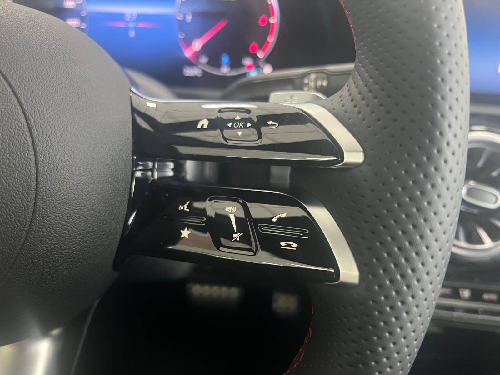 Image Mercedes-Benz CLA SHOOTING BRAKE CLA 200 d Shooting Brake AMG Line   CLA 200 d Shooting Brake AMG Line