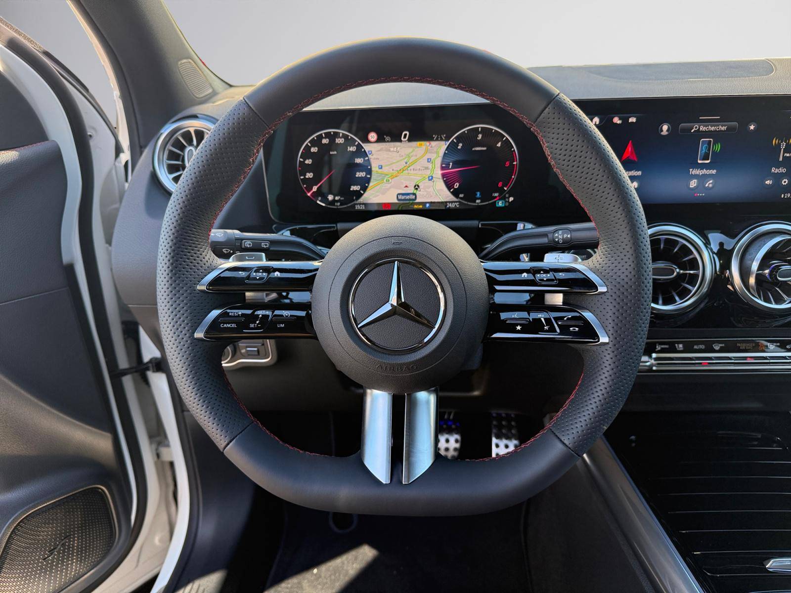 Image Mercedes-Benz GLA 200 d AMG Line   200 d AMG Line