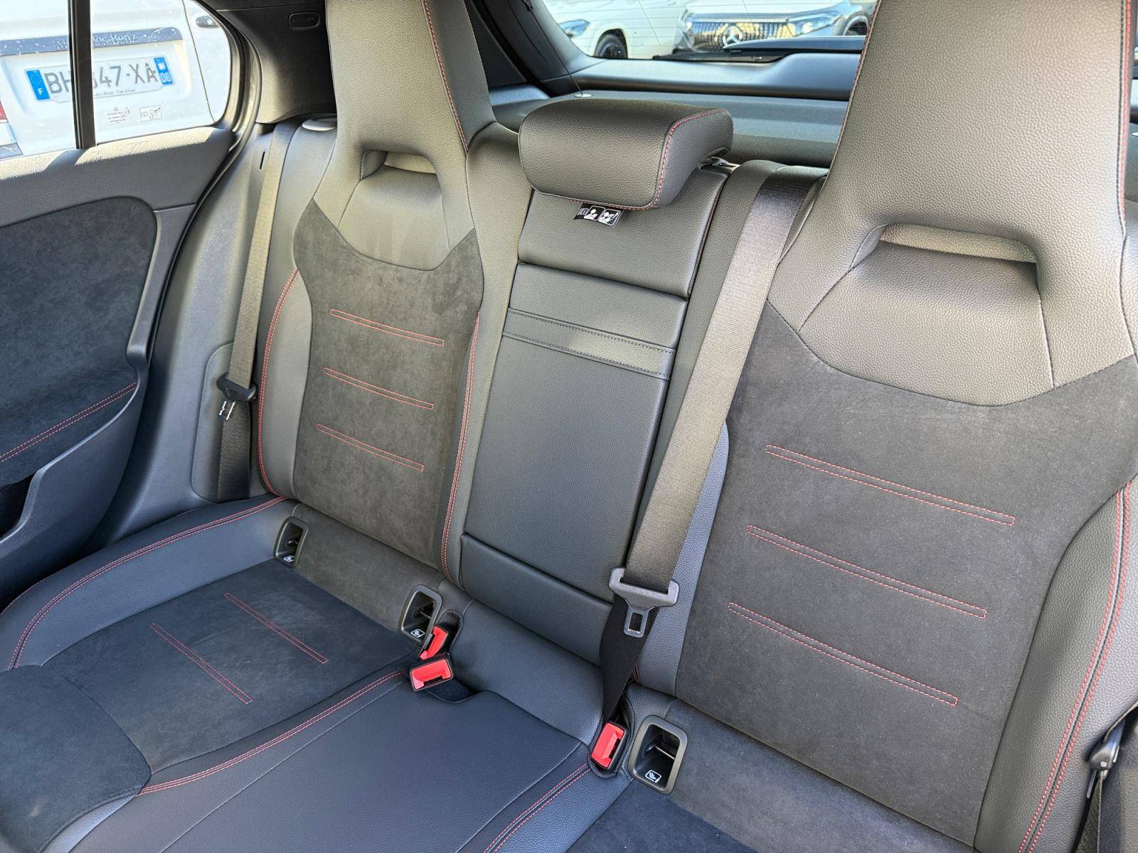 Image Mercedes-Benz CLASSE A 200 d AMG Line   200 d AMG Line