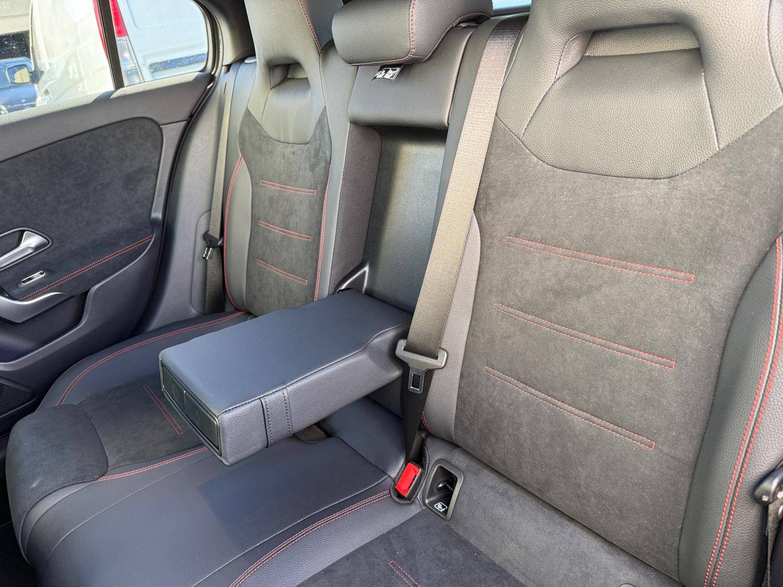 Image Mercedes-Benz CLASSE A 200 d AMG Line   200 d AMG Line