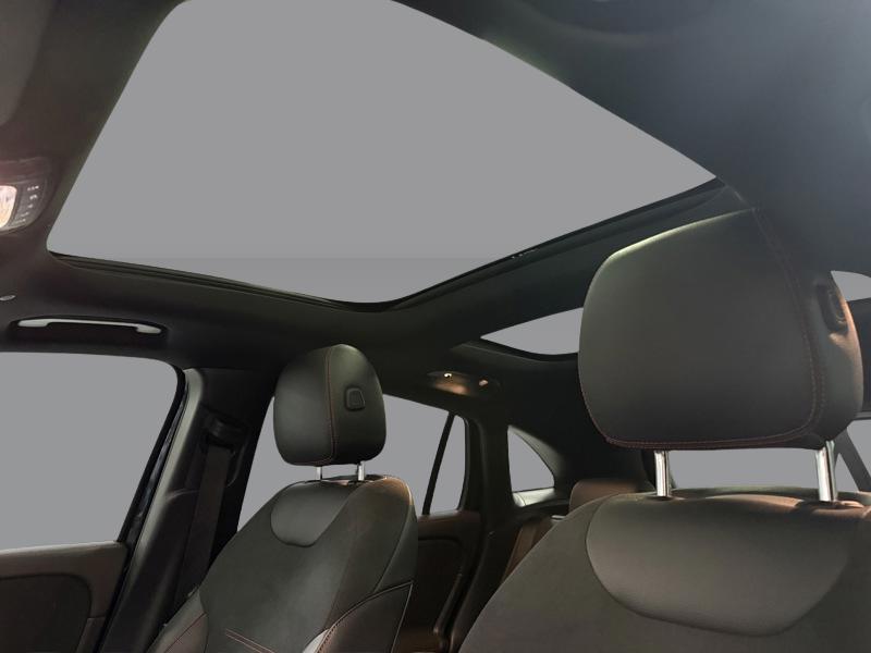 Image Mercedes-Benz GLA 250 e AMG Line   250 e AMG Line