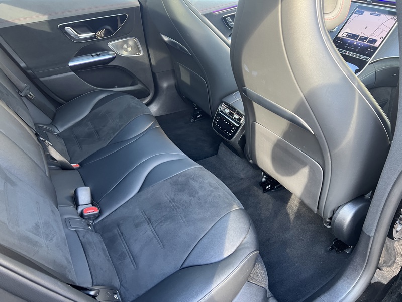 Image Mercedes-Benz EQE BERLINE EQE 300 AMG Line  EQE 300 AMG Line EQE 300 AMG Line