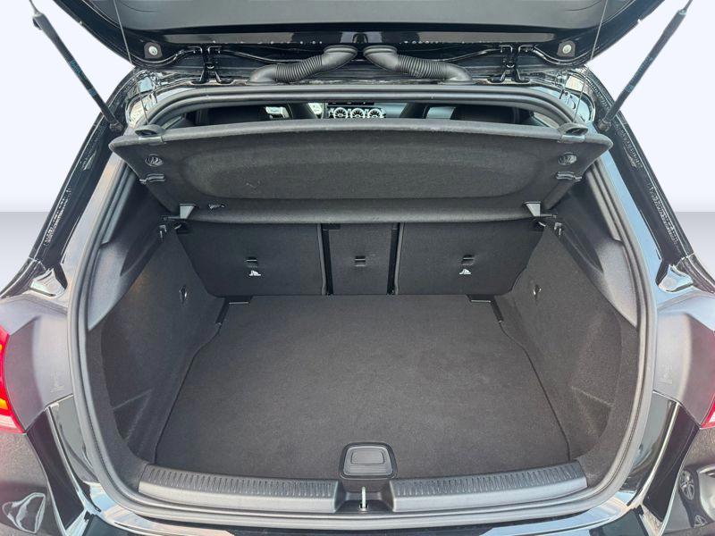 Image Mercedes-Benz CLASSE A 180 AMG Line AMG Line Classe A 180 7G-DCT AMG Line 180 AMG Line