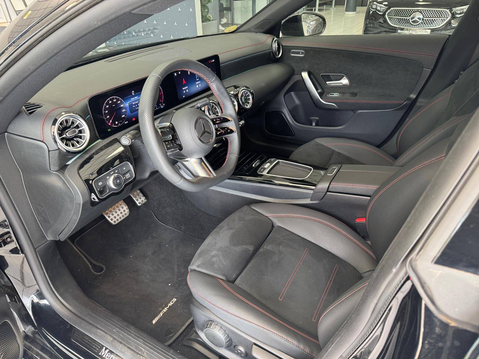 Image Mercedes-Benz CLA COUPÉ CLA 220 d Coupé AMG Line  CLA 220 d Coupé AMG Line CLA 220 d Coupé AMG Line