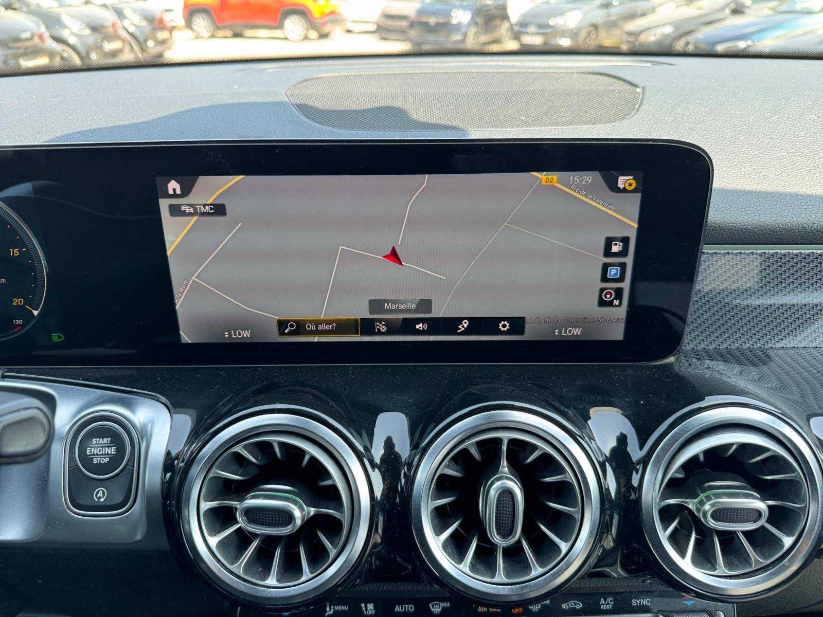 Image Mercedes-Benz GLB 200 d AMG Line  GLB 200 d 8G-DCT AMG Line 200 d AMG Line