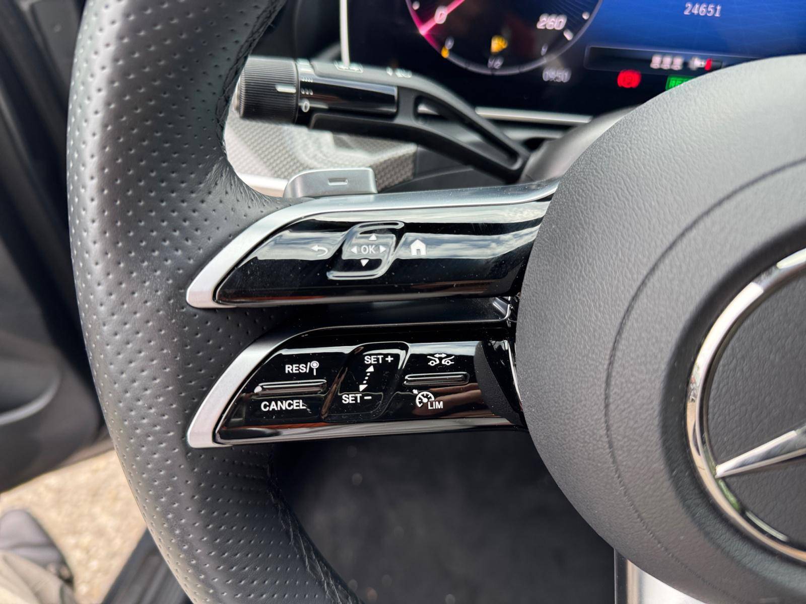 Image Mercedes-Benz CLASSE C BERLINE Classe C 300 e Hybrid EQ Berline AMG Line  Classe C 300 e Hybrid EQ Berline AMG Line Classe C 300 e Hybrid EQ Berline AMG Line