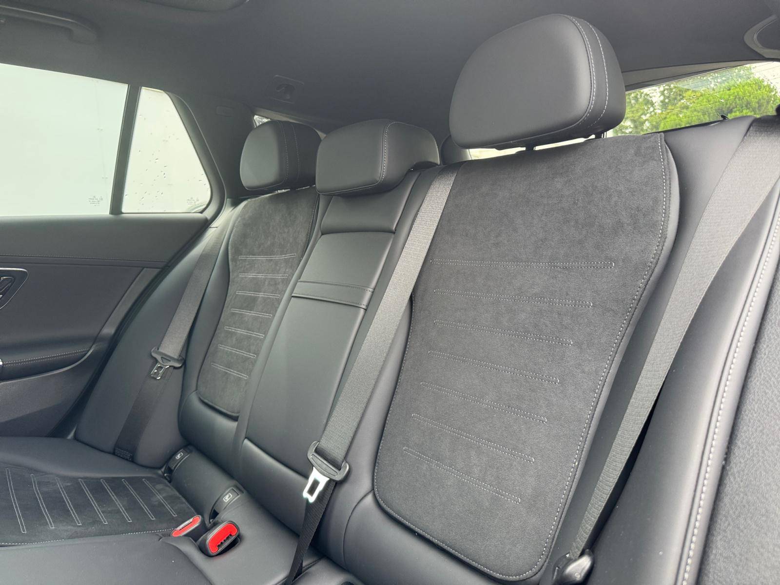 Image Mercedes-Benz CLASSE C BREAK Classe C 220 d Break AMG Line  CLASSE C 220 D Classe C 220 d Break AMG Line