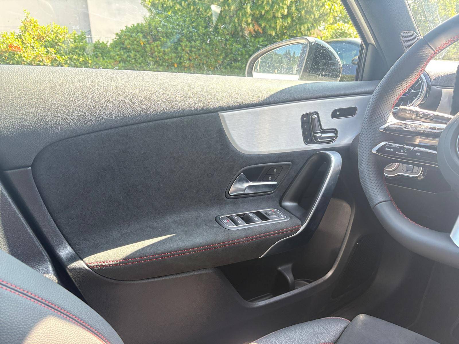 Image Mercedes-Benz CLASSE A 200 d AMG Line   200 d AMG Line