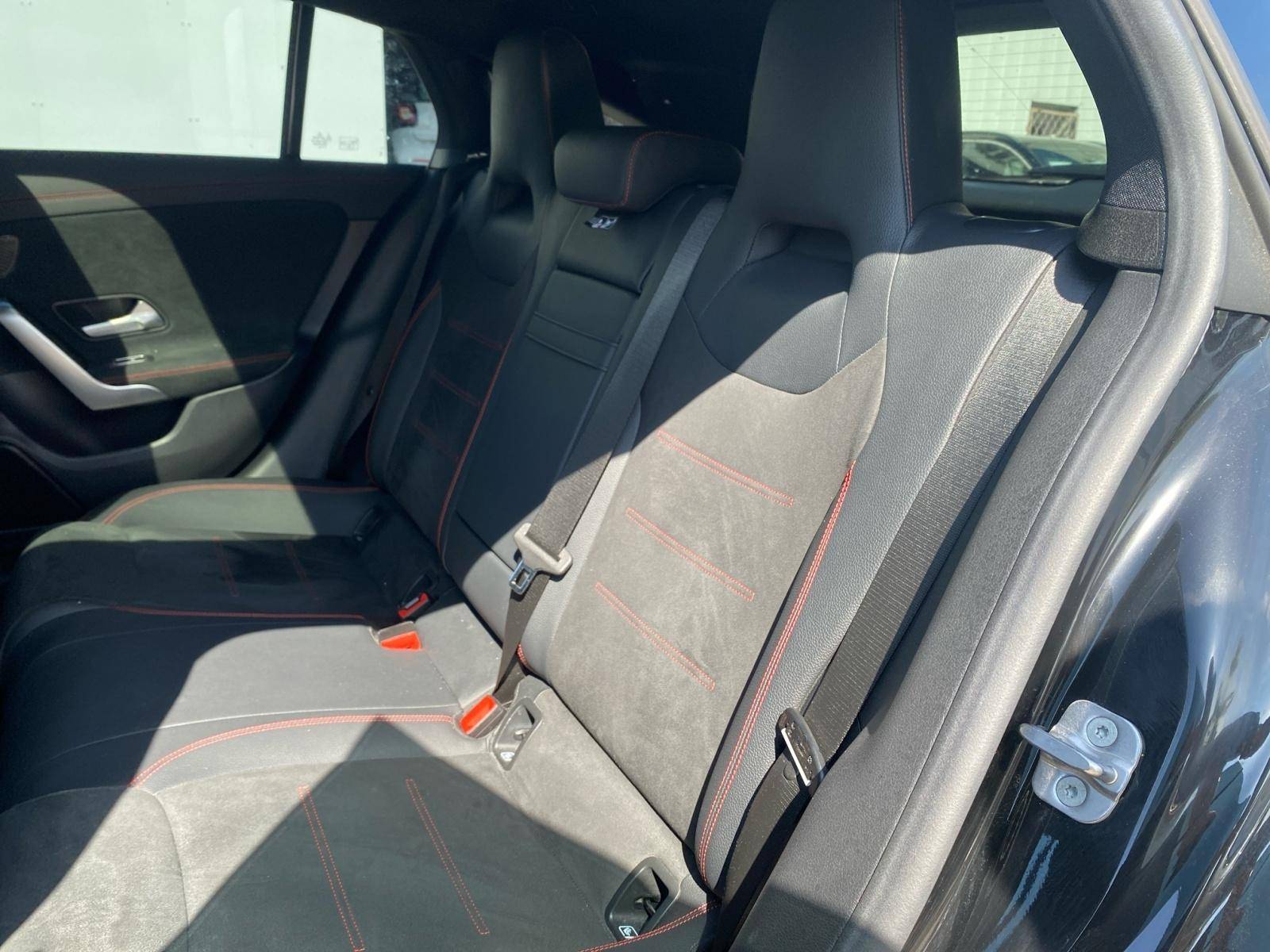 Image Mercedes-Benz CLA SHOOTING BRAKE CLA 250 e Shooting Brake AMG Line  CLA Shooting Brake 250 e 8G-DCT AMG Line CLA 250 e Shooting Brake AMG Line