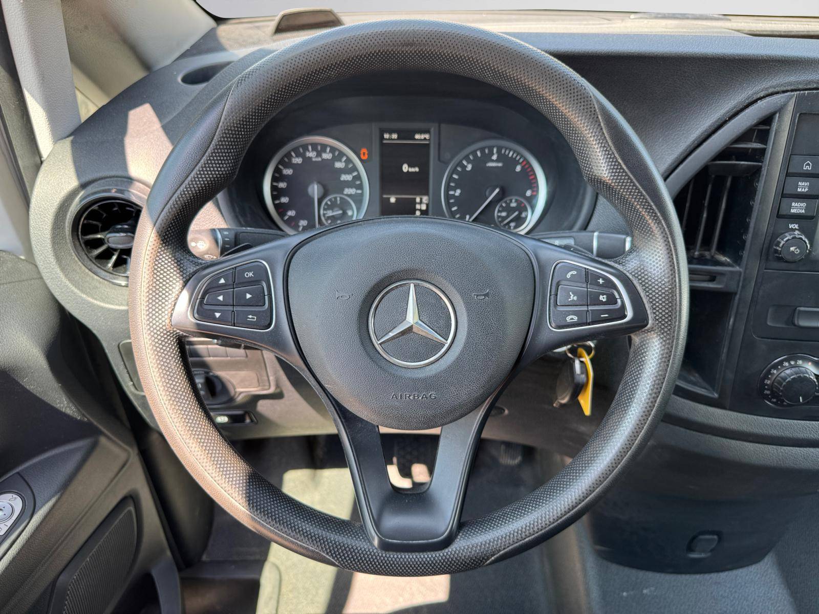 Image Mercedes-Benz VITO 119 CDI Fourgon Long  VITO FGN 119 CDI LONG SELECT 119 CDI Fourgon Long