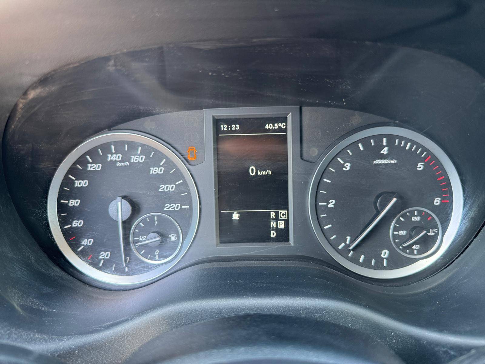 Image Mercedes-Benz VITO 119 CDI Fourgon Long  VITO FGN 119 CDI LONG SELECT 119 CDI Fourgon Long