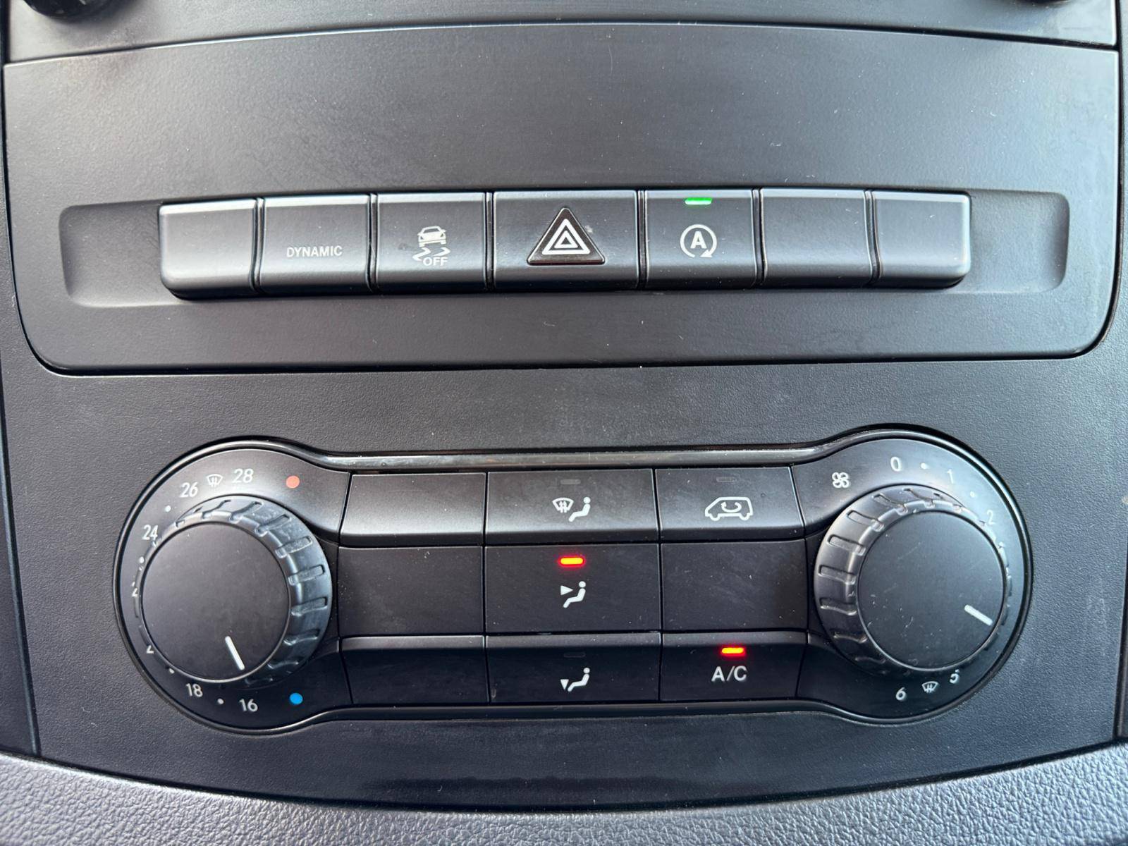 Image Mercedes-Benz VITO 119 CDI Fourgon Long  VITO FGN 119 CDI LONG SELECT 119 CDI Fourgon Long