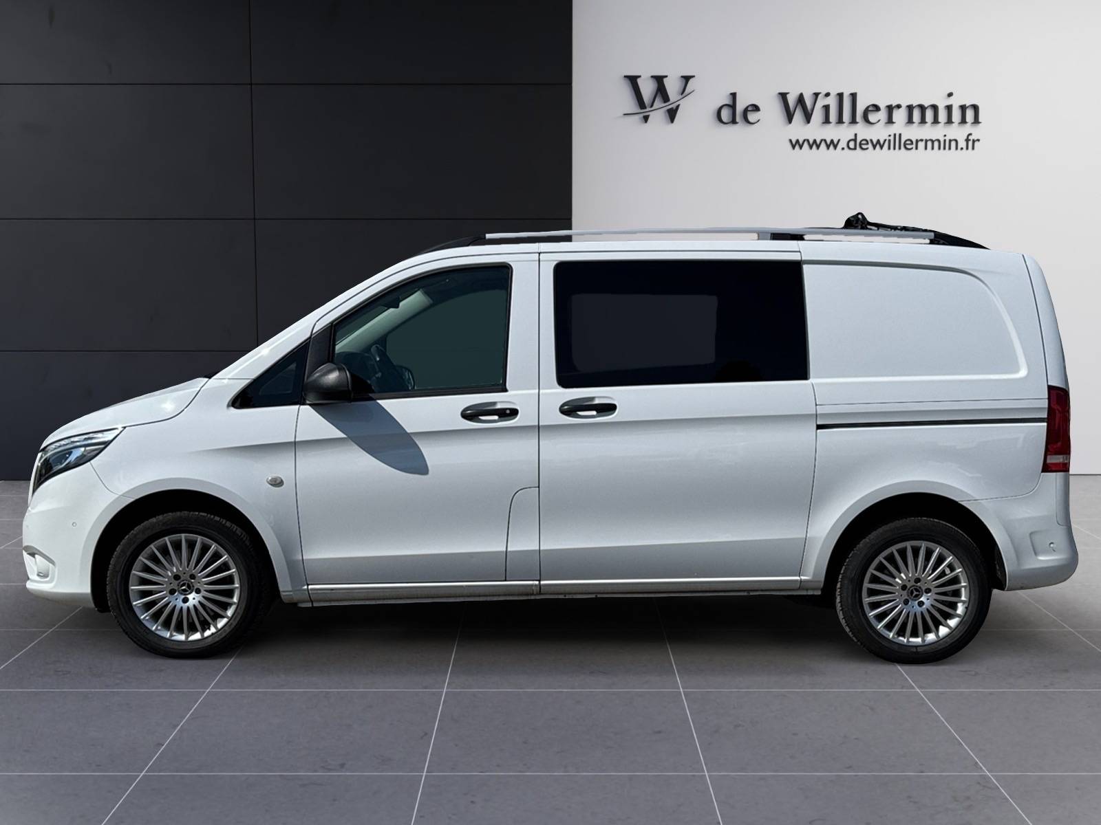 Image Mercedes-Benz VITO VITO MIXTO 116 CDI 4x4 Compact 9G-TRONIC RWD SELECT   VITO MIXTO 116 CDI 4x4 Compact 9G-TRONIC RWD SELECT