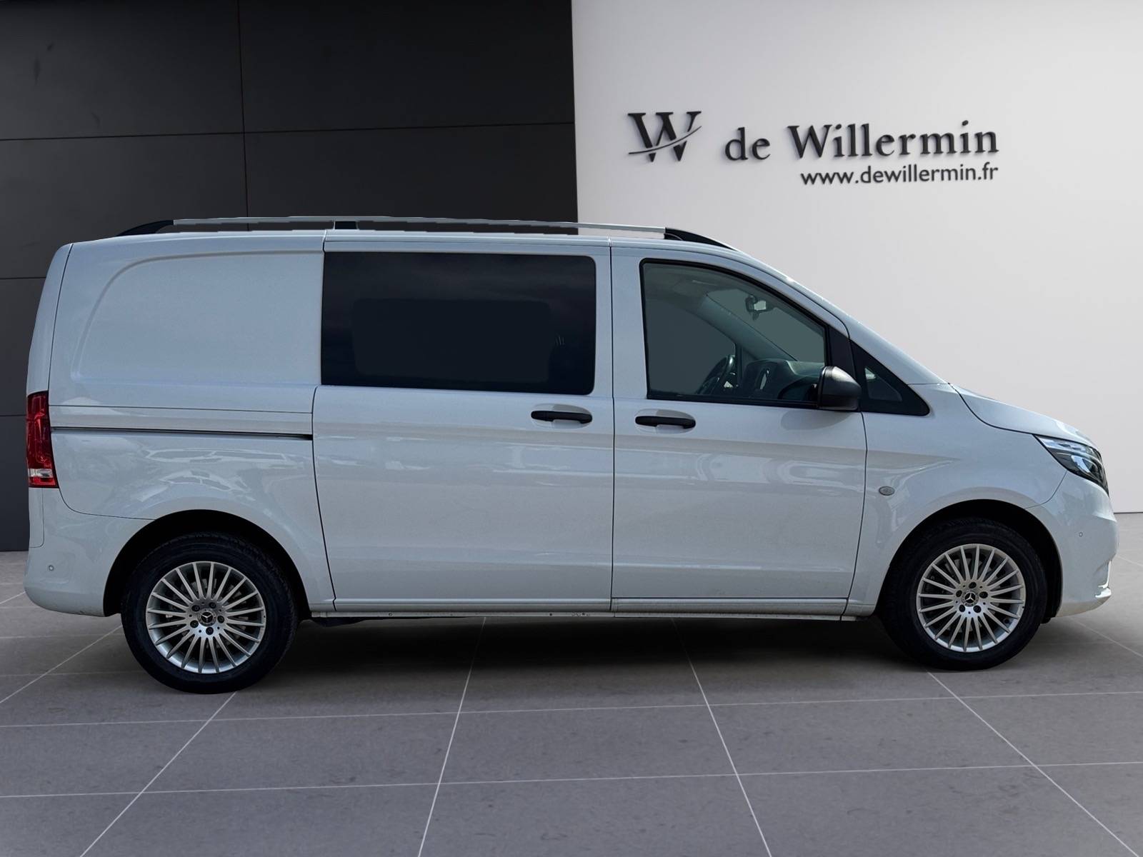 Image Mercedes-Benz VITO VITO MIXTO 116 CDI 4x4 Compact 9G-TRONIC RWD SELECT   VITO MIXTO 116 CDI 4x4 Compact 9G-TRONIC RWD SELECT