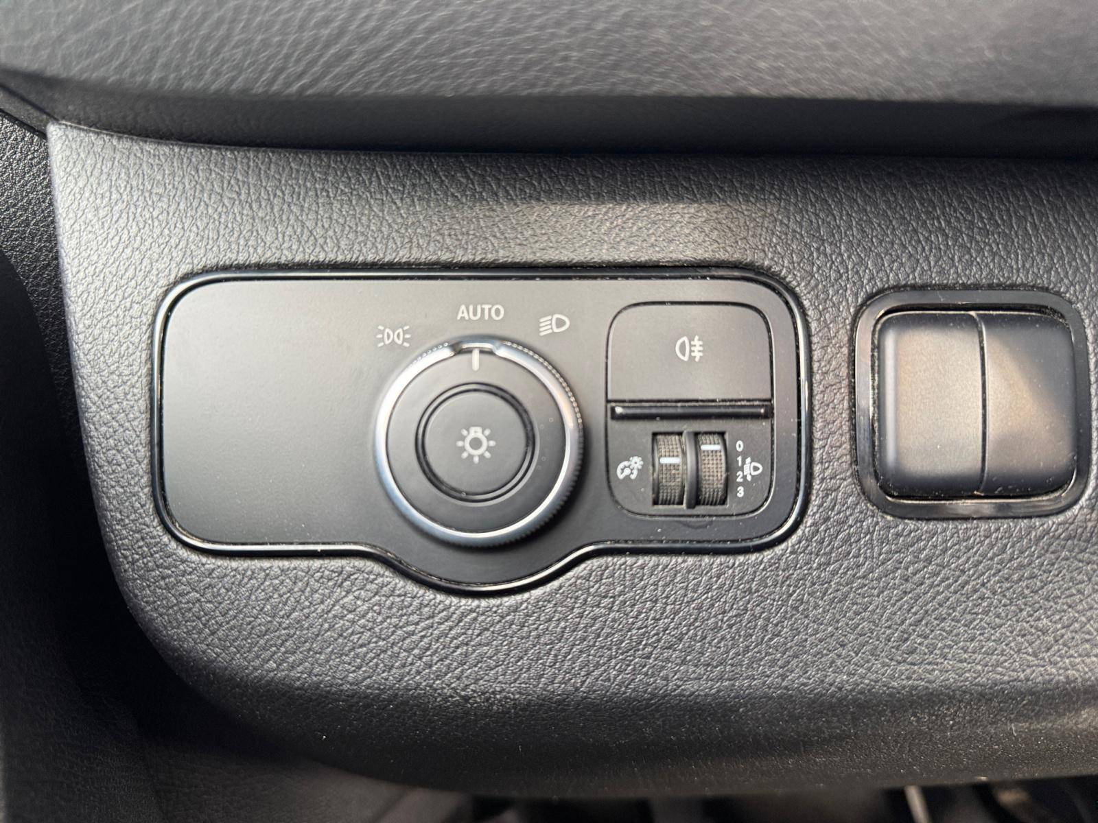 Image Mercedes-Benz SPRINTER SPRINTER CHASSIS DBLE CAB 514 CDI 37 3.5T PROPULSION   SPRINTER CHASSIS DBLE CAB 514 CDI 37 3.5T PROPULSION