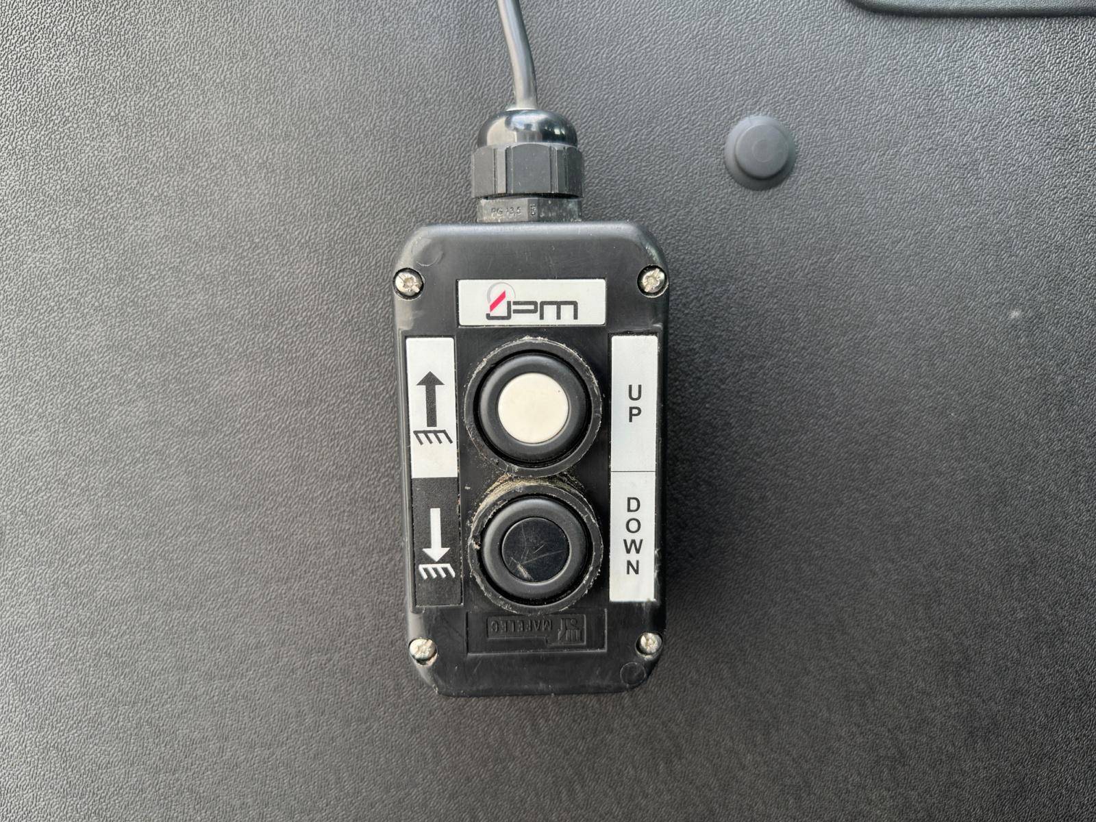 Image Mercedes-Benz SPRINTER SPRINTER CHASSIS DBLE CAB 514 CDI 37 3.5T PROPULSION   SPRINTER CHASSIS DBLE CAB 514 CDI 37 3.5T PROPULSION