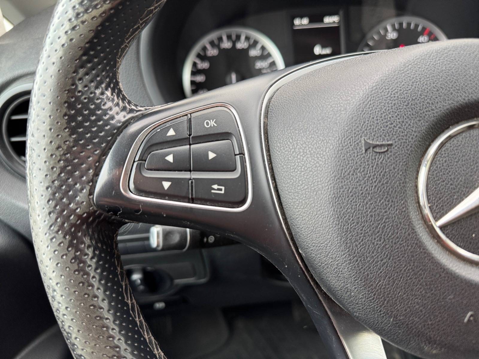 Image Mercedes-Benz VITO 119 BlueTEC 4x4 Mixto Long   119 BlueTEC 4x4 Mixto Long