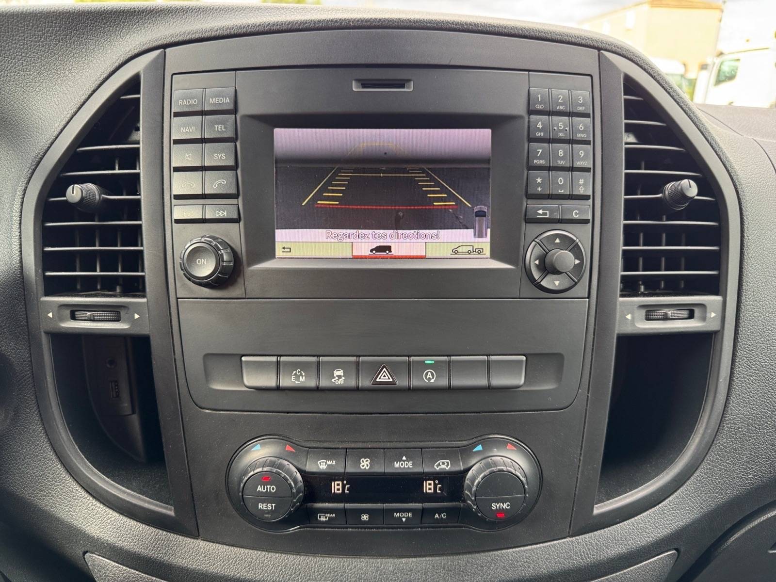 Image Mercedes-Benz VITO 119 BlueTEC 4x4 Mixto Long   119 BlueTEC 4x4 Mixto Long