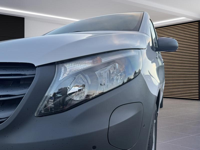 Image Mercedes-Benz VITO e 112 Fourgon Long  eVito Fourgon 60kWh LG e 112 Fourgon Long