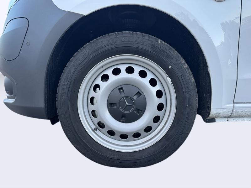 Image Mercedes-Benz VITO e 112 Fourgon Long  eVito Fourgon 60kWh LG e 112 Fourgon Long