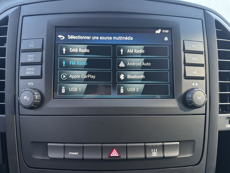 Image Mercedes-Benz VITO e 112 Fourgon Long  eVito Fourgon 60kWh LG e 112 Fourgon Long