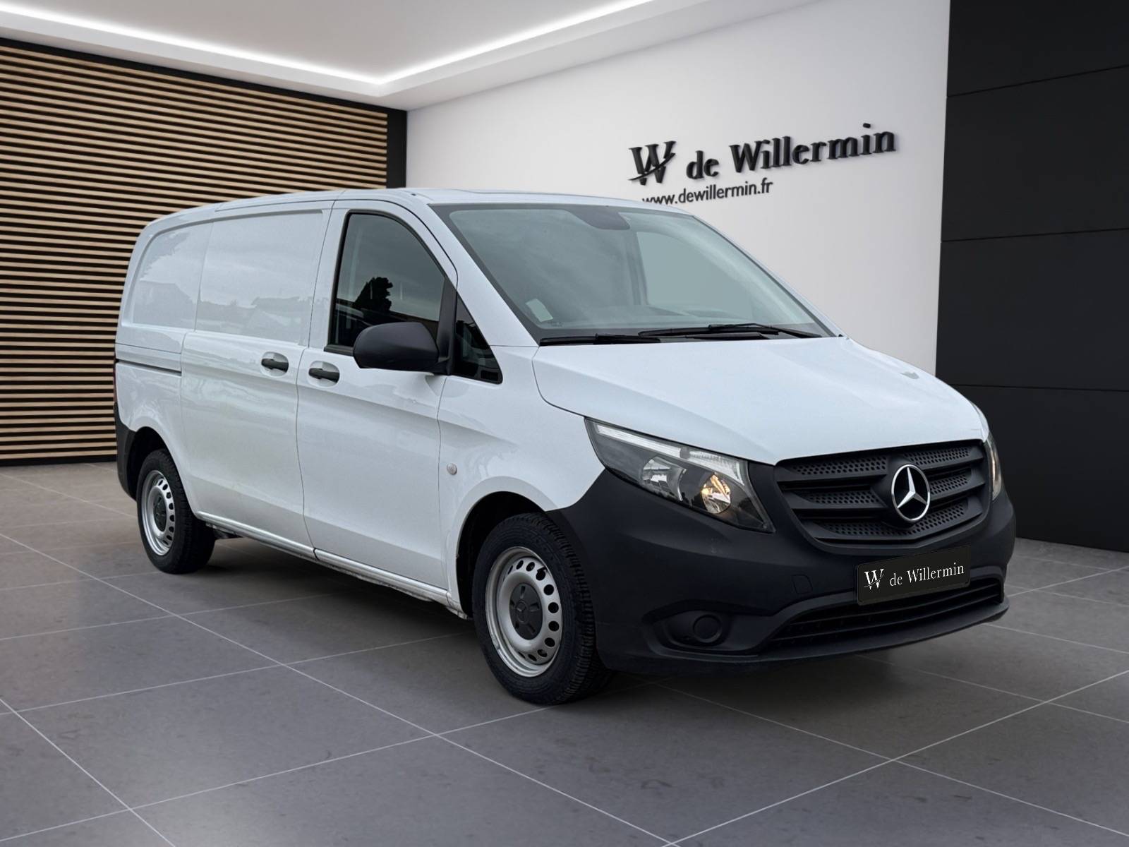 Photo Mercedes-Benz VITO VITO FOURGON 114 CDI COMPACT FWD PRO  