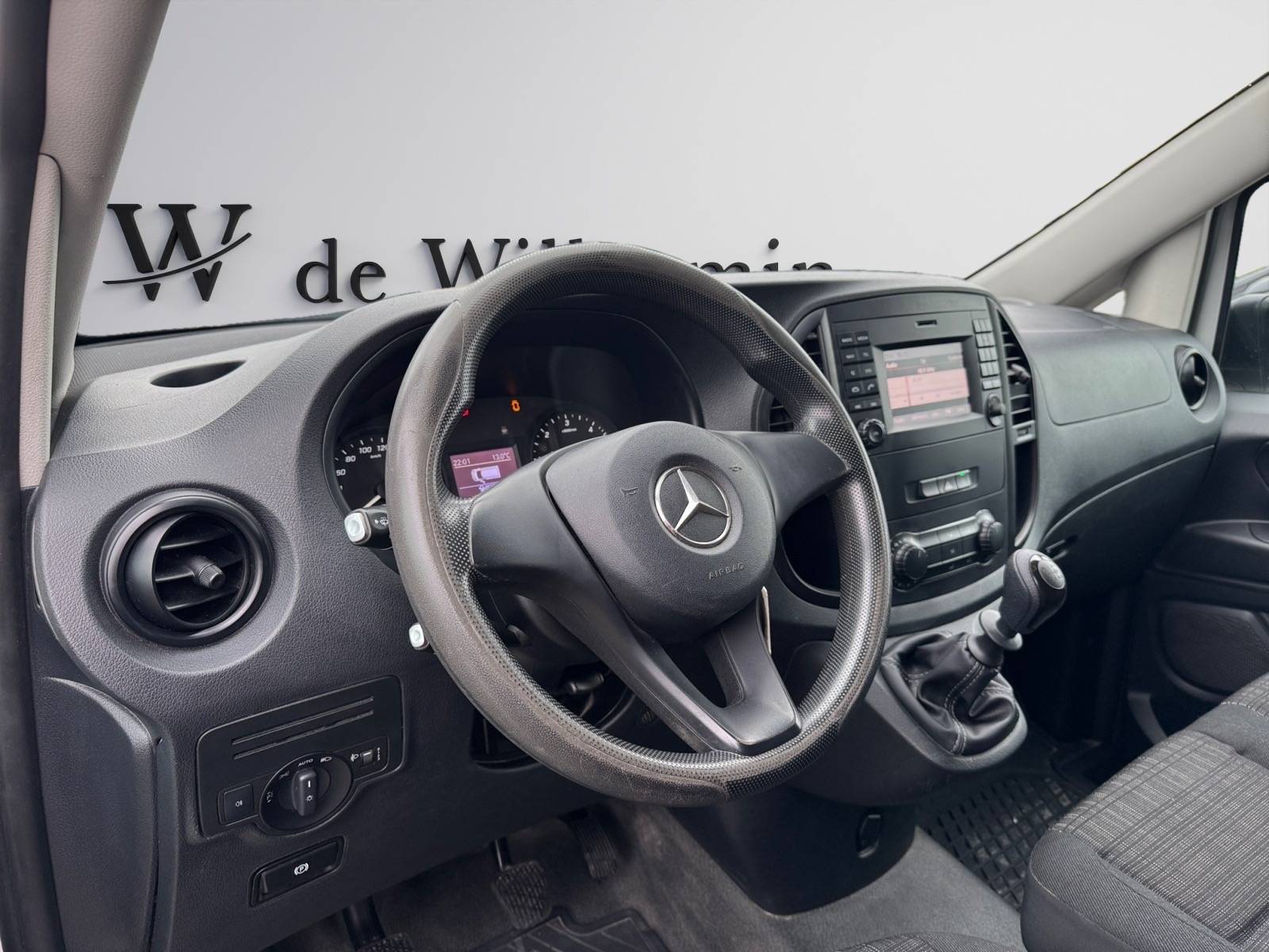 Image Mercedes-Benz VITO VITO FOURGON 114 CDI COMPACT FWD PRO   VITO FOURGON 114 CDI COMPACT FWD PRO