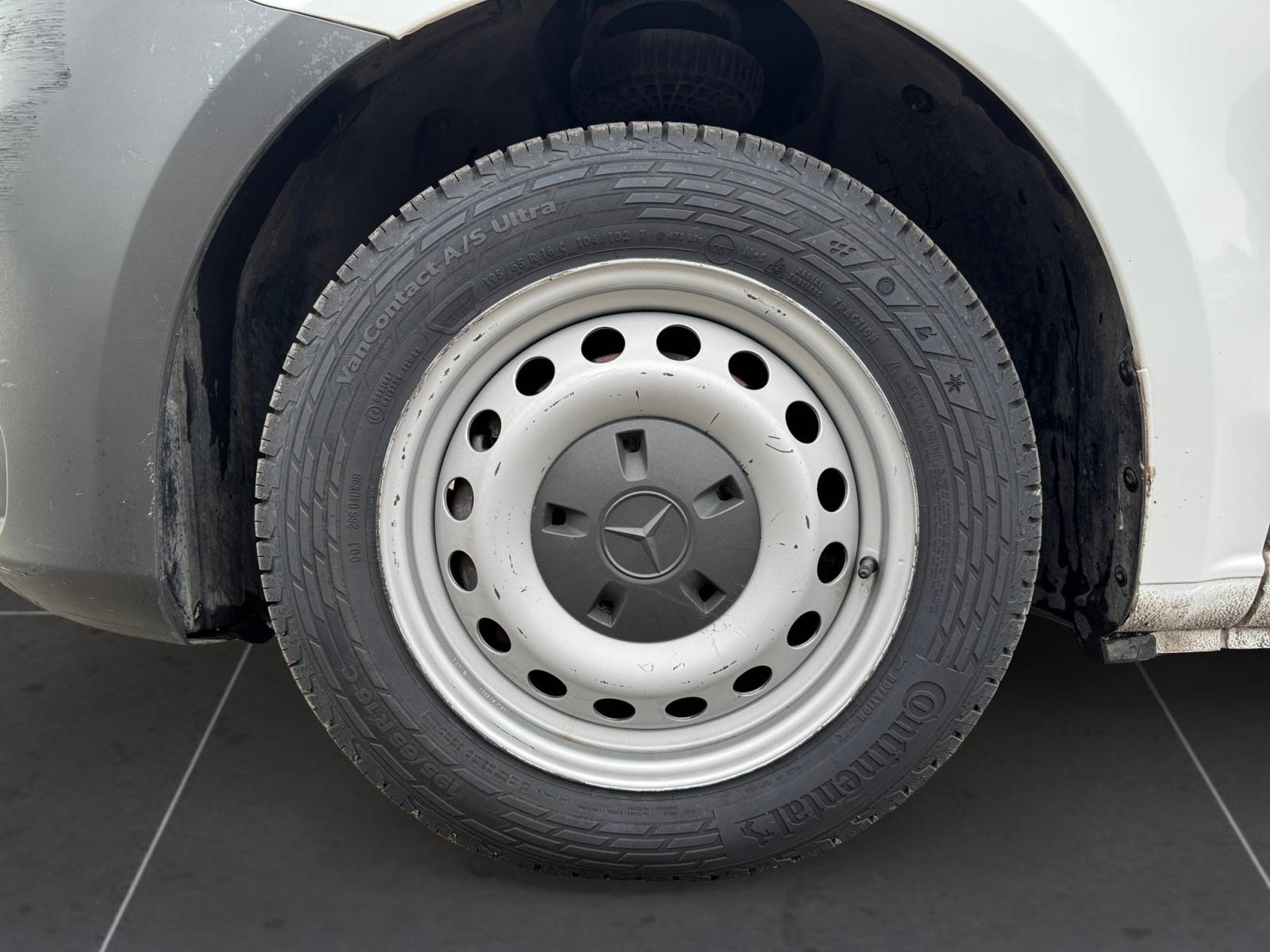 Image Mercedes-Benz VITO VITO FOURGON 114 CDI COMPACT FWD PRO   VITO FOURGON 114 CDI COMPACT FWD PRO