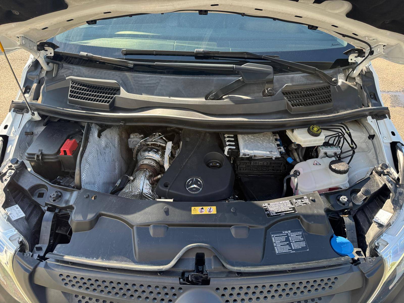 Image Mercedes-Benz VITO 114 CDI Fourgon Extra long  VITO FOURGON 114 CDI EXTRA LONG BVA RWD PRO 114 CDI Fourgon Extra long