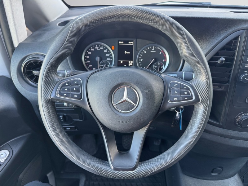 Image Mercedes-Benz VITO 114 CDI Fourgon Long 9G-Tronic Pro   114 CDI Fourgon Long 9G-Tronic Pro