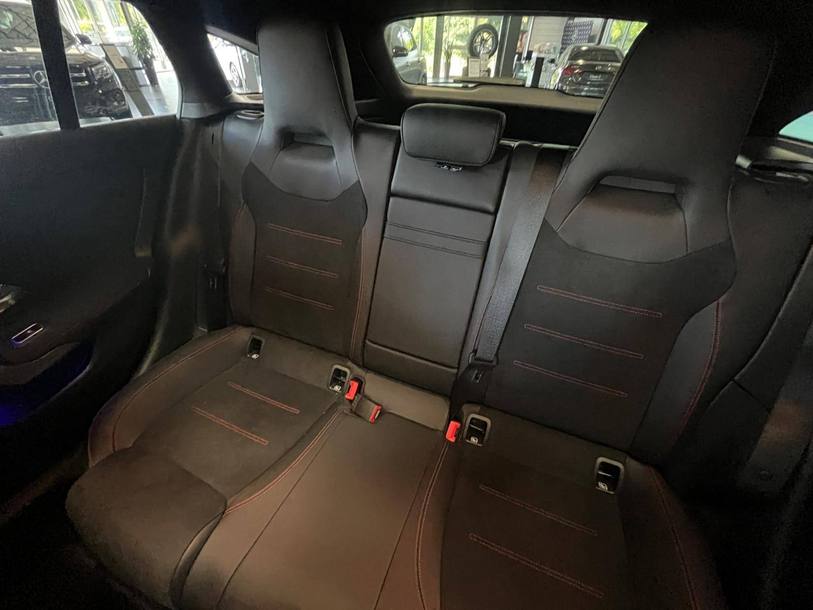 Image Mercedes-Benz CLA SHOOTING BRAKE CLA 200 Shooting Brake AMG Line  CLA 200 Shooting Brake AMG Line CLA 200 Shooting Brake AMG Line