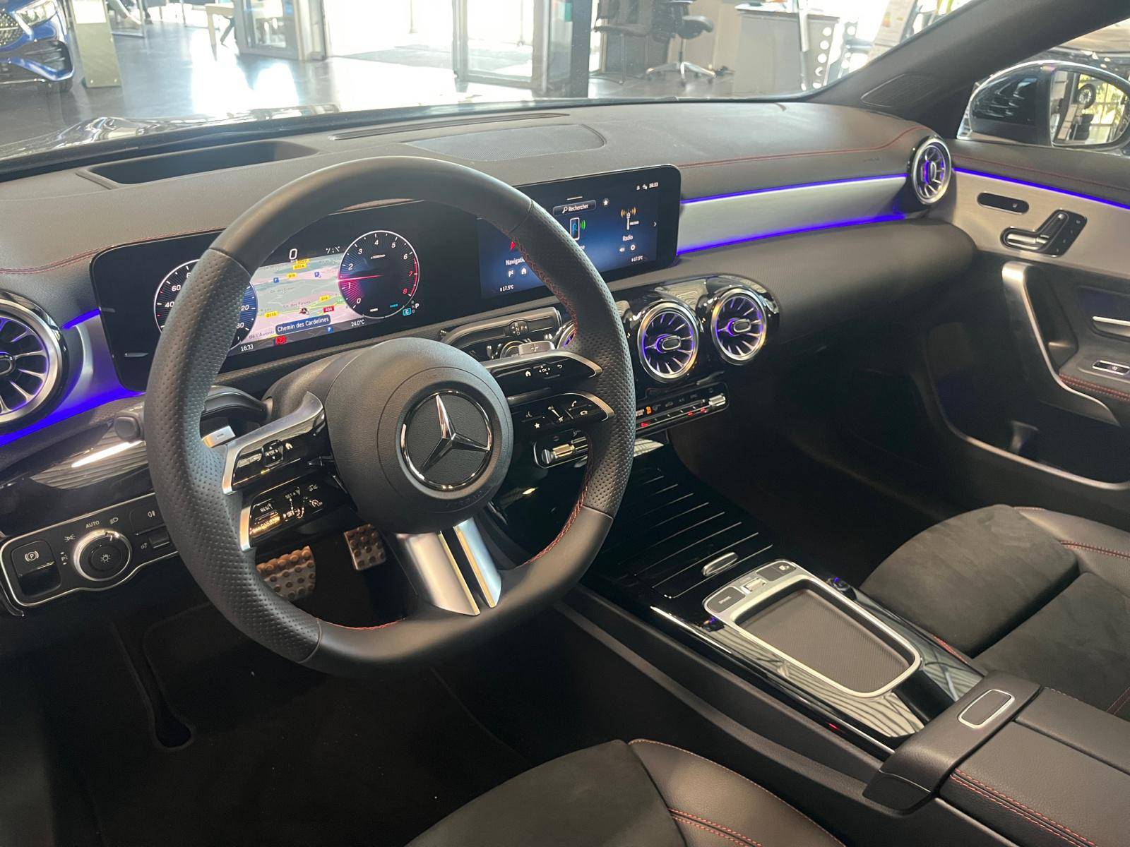 Image Mercedes-Benz CLA SHOOTING BRAKE CLA 200 Shooting Brake AMG Line  CLA 200 Shooting Brake AMG Line CLA 200 Shooting Brake AMG Line