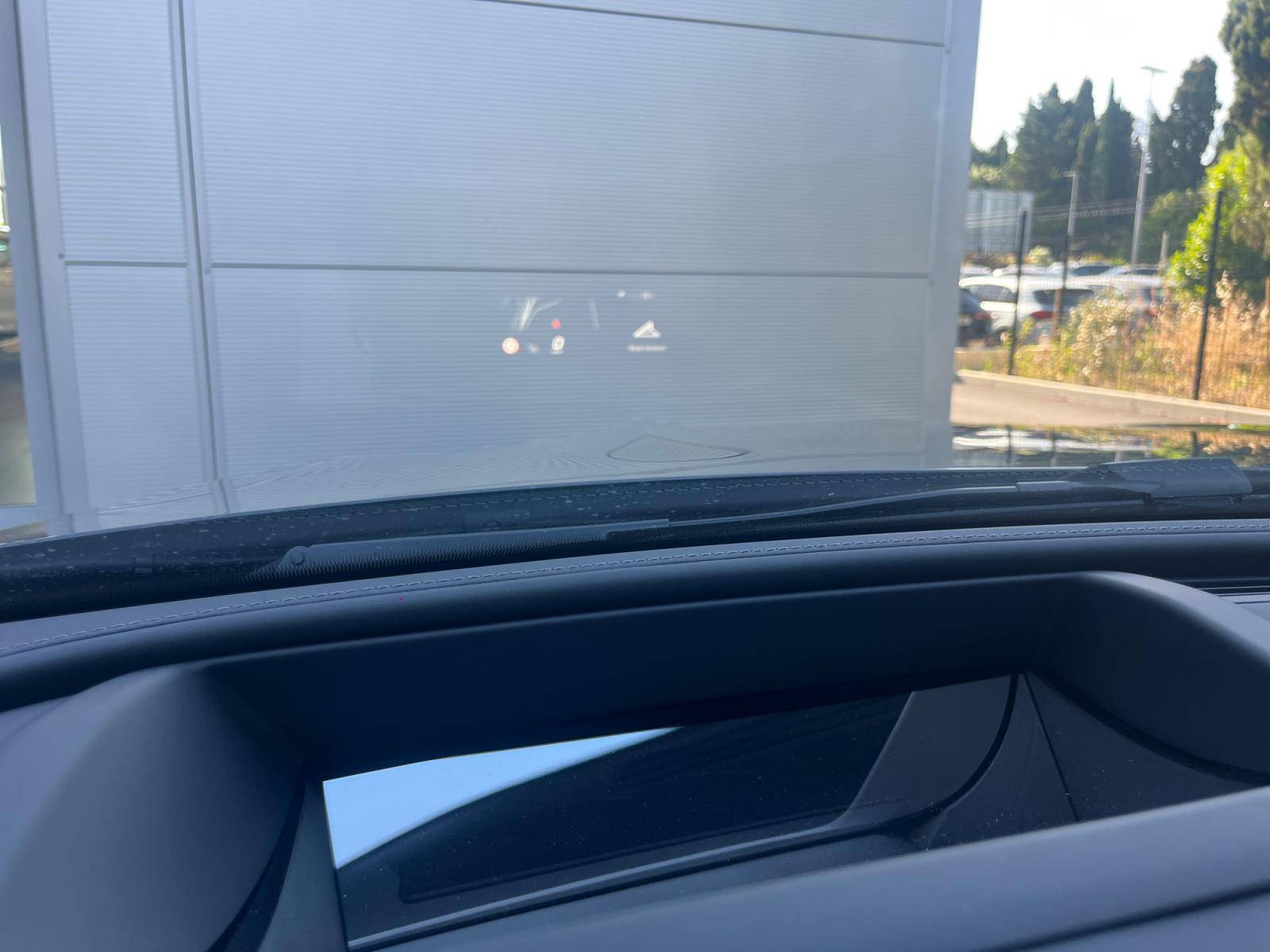 Image Mercedes-Benz CLASSE C BREAK Classe C 300 de Hybrid EQ Break AMG Line  Classe C 300 d e Hybrid EQ Break AMG Line Classe C 300 de Hybrid EQ Break AMG Line