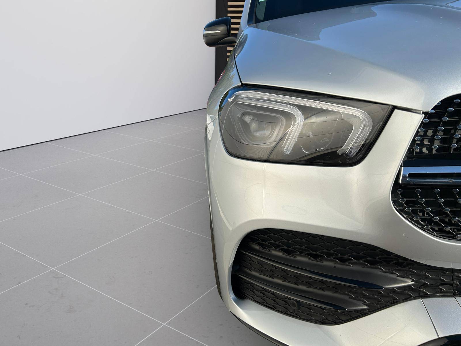 Image Mercedes-Benz GLE 350 de 4MATIC AMG Line  Classe GLE 350 de EQ POWER 9G-Tronic 4Matic AMG Line 350 de 4MATIC AMG Line