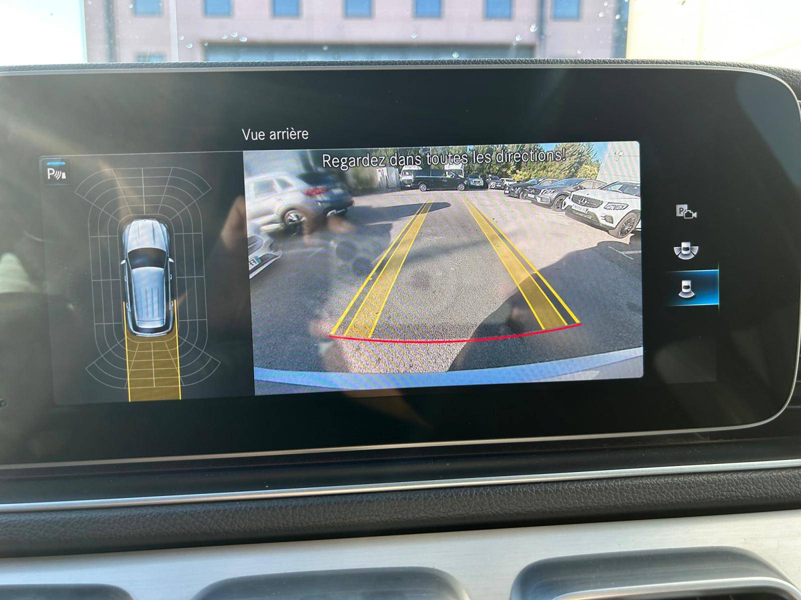 Image Mercedes-Benz GLE 350 de 4MATIC AMG Line  Classe GLE 350 de EQ POWER 9G-Tronic 4Matic AMG Line 350 de 4MATIC AMG Line