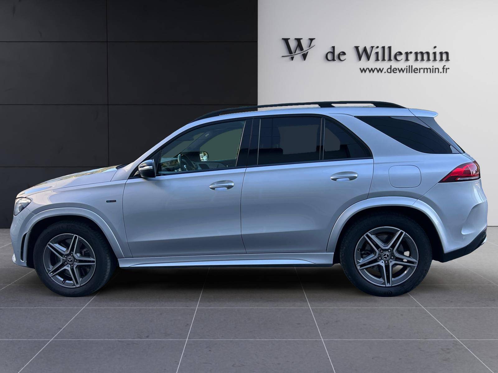 Image Mercedes-Benz GLE 350 de 4MATIC AMG Line  Classe GLE 350 de EQ POWER 9G-Tronic 4Matic AMG Line 350 de 4MATIC AMG Line