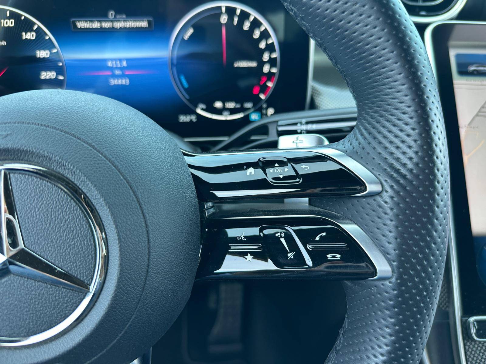 Image Mercedes-Benz GLC COUPÉ GLC 300 e Hybrid EQ 4MATIC Coupé AMG Line  GLC COUPE 300e AMG LINE 4MATIC GLC 300 e Hybrid EQ 4MATIC Coupé AMG Line