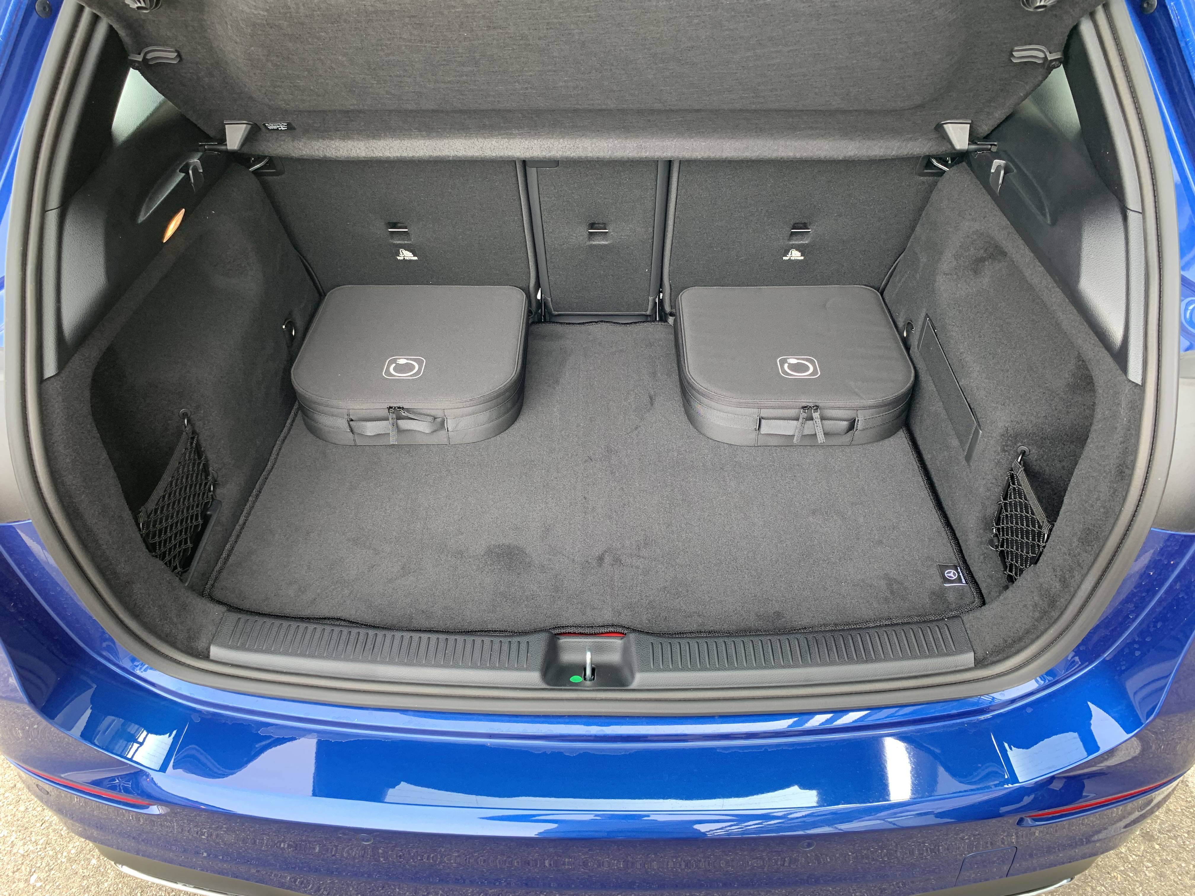 Image Mercedes-Benz CLASSE B 250 e AMG Line  Classe B 250 e Hybrid EQ AMG Line 250 e AMG Line