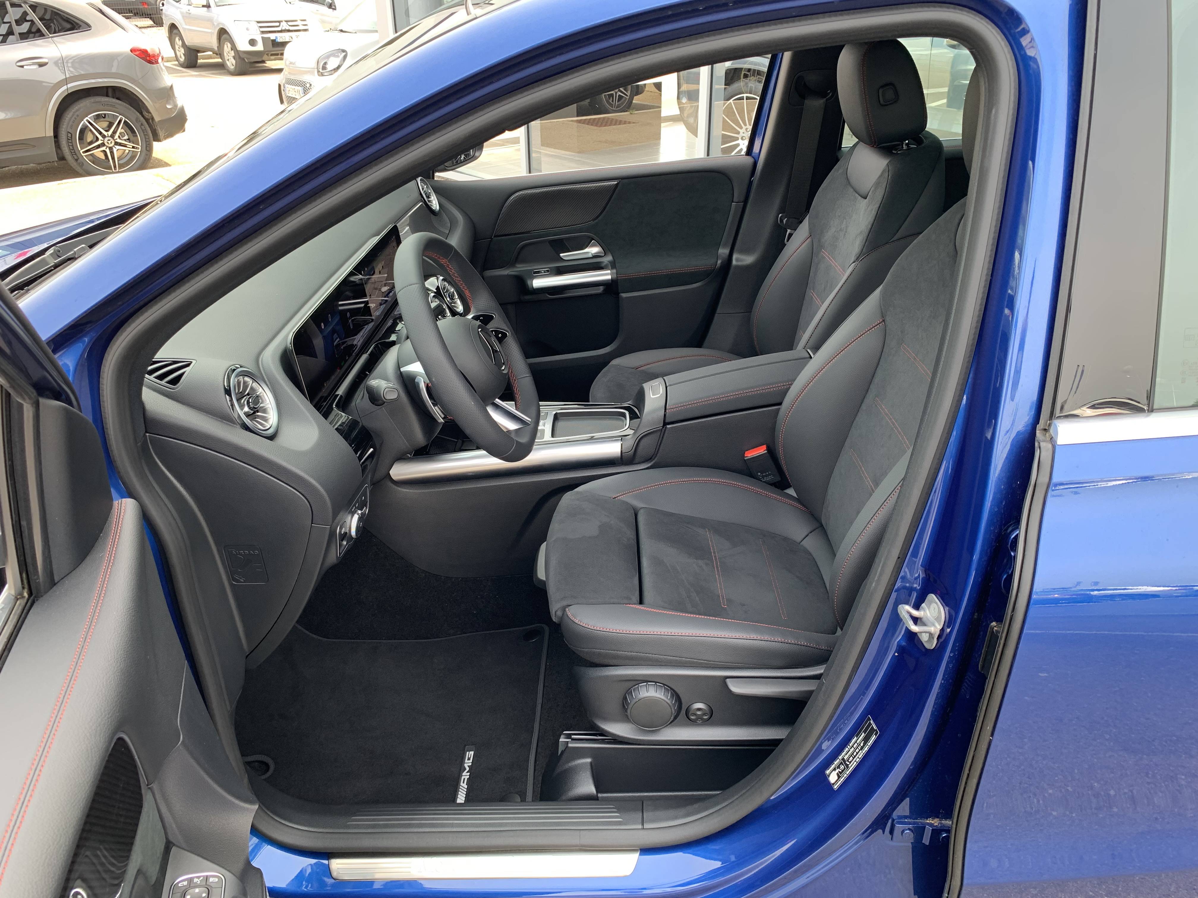 Image Mercedes-Benz CLASSE B 250 e AMG Line  Classe B 250 e Hybrid EQ AMG Line 250 e AMG Line