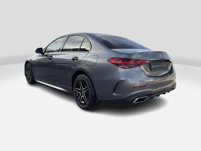 Image Mercedes-Benz CLASSE C BERLINE Classe C 300 e Hybrid EQ Berline AMG Line  Classe C 300 e 4MATIC Berline AMG line Classe C 300 e Hybrid EQ Berline AMG Line