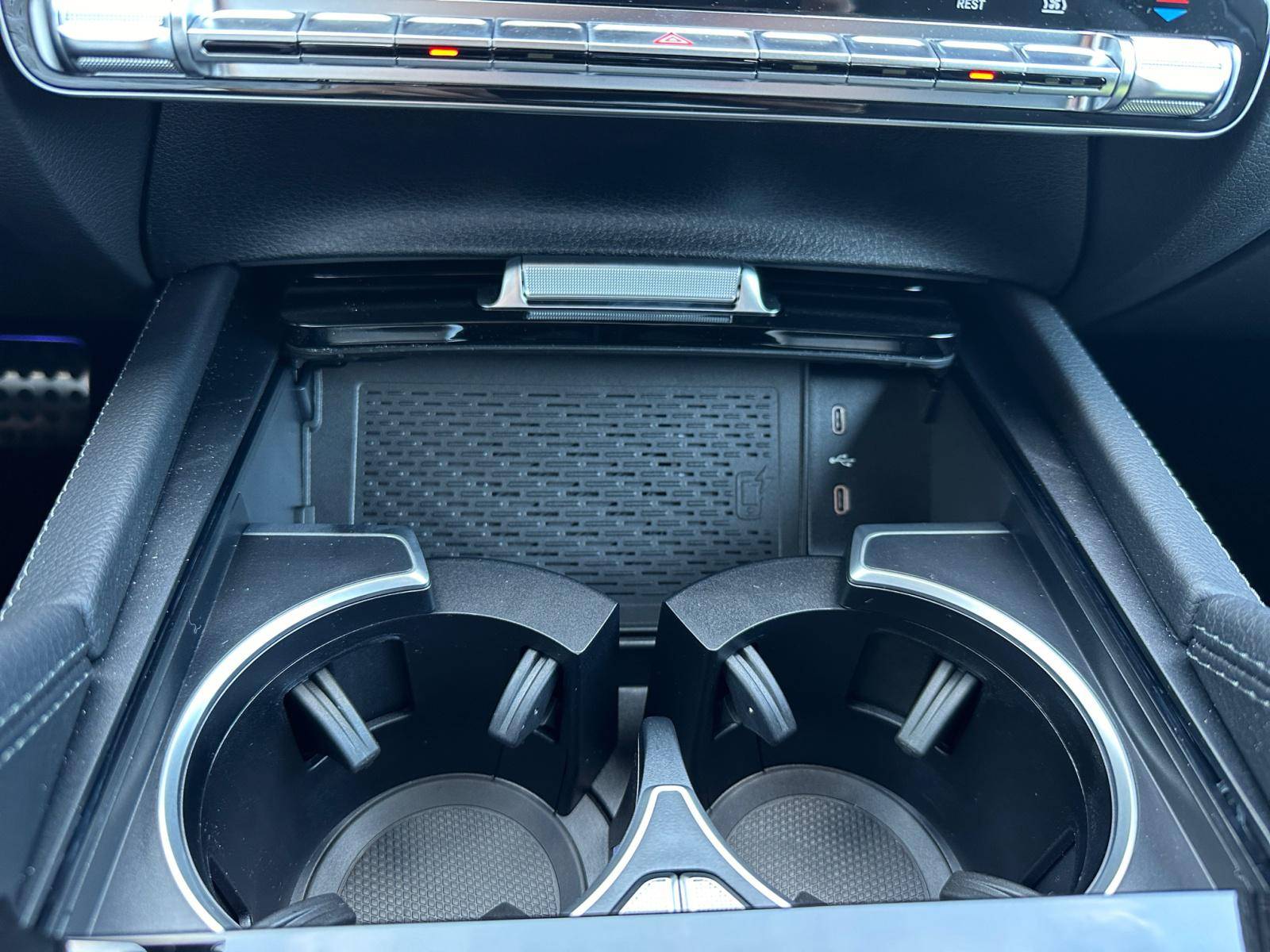 Image Mercedes-Benz GLE 350 de Hybrid EQ 4MATIC AMG Line  GLE 350 de Hybrid EQ 4MATIC AMG Line 350 de Hybrid EQ 4MATIC AMG Line