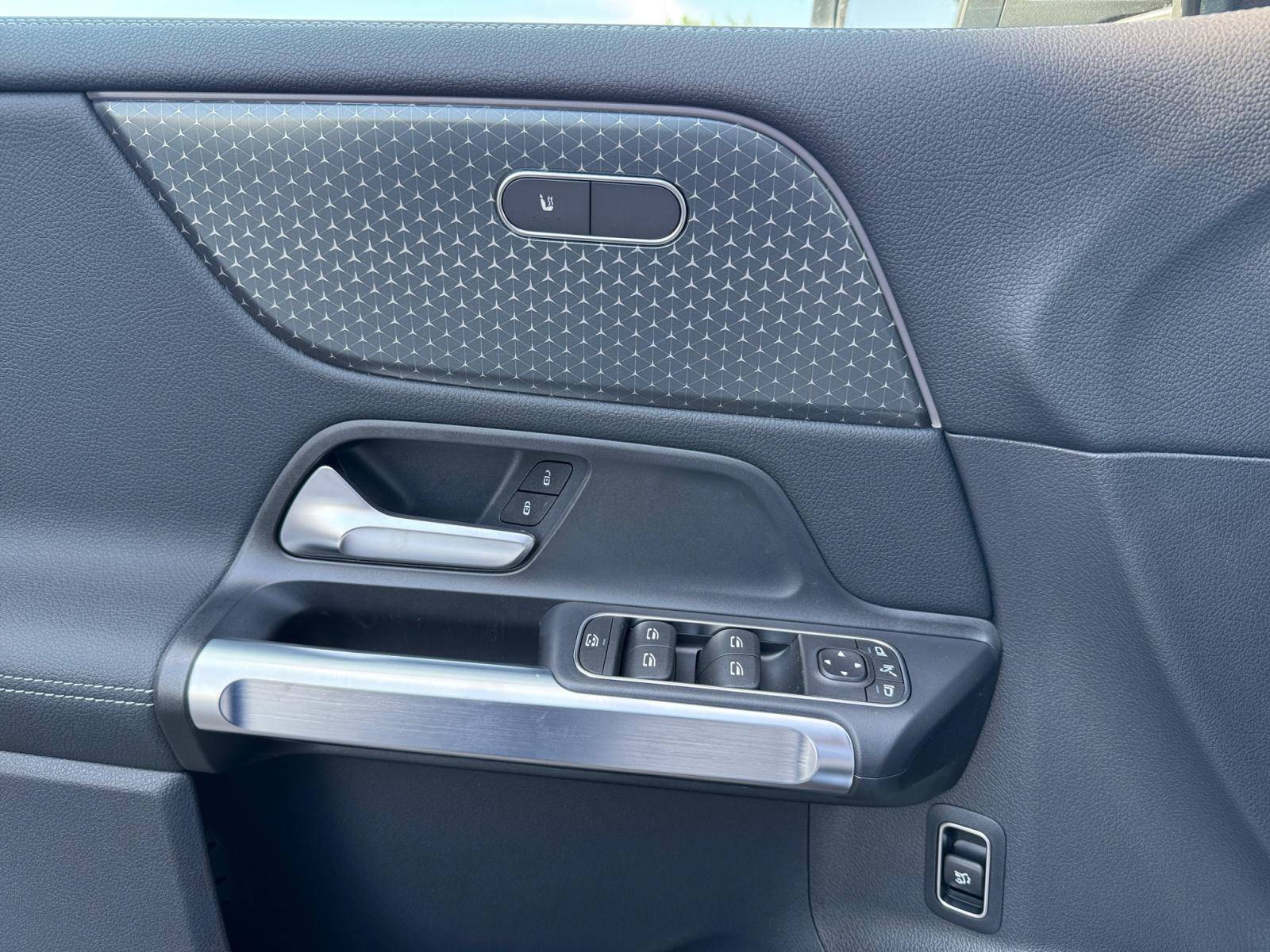 Image Mercedes-Benz EQB 250+ Business Edition  EQB 250+ Business Edition 250+ Business Edition