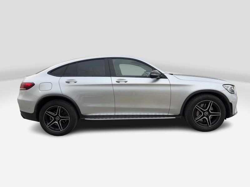 Image Mercedes-Benz GLC COUPÉ GLC 220 d 4MATIC Coupé AMG Line Launch Edition   GLC 220 d 4MATIC Coupé AMG Line Launch Edition