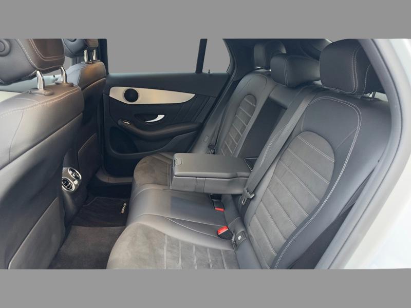 Image Mercedes-Benz GLC COUPÉ GLC 220 d 4MATIC Coupé AMG Line Launch Edition   GLC 220 d 4MATIC Coupé AMG Line Launch Edition