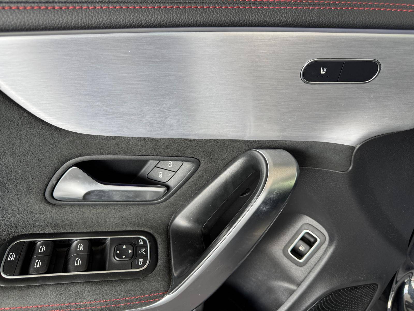 Image Mercedes-Benz CLA COUPÉ CLA 250 e Coupé AMG Line  CLA Coupé 250 e 8G-DCT AMG Line CLA 250 e Coupé AMG Line